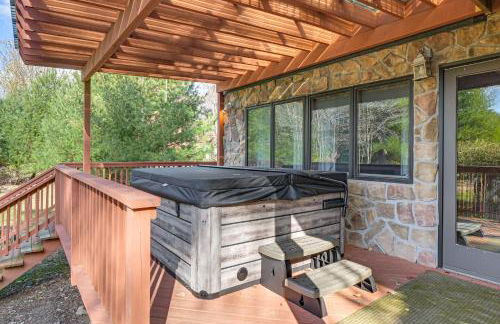Pet Friendly with Game Room, Hot Tub and Private Dock! - Foto 4