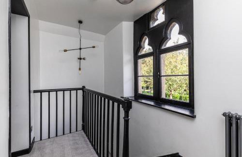 Locksbrook Lodge - Hot Tub - Spacious Outdoor Space - Photo 47