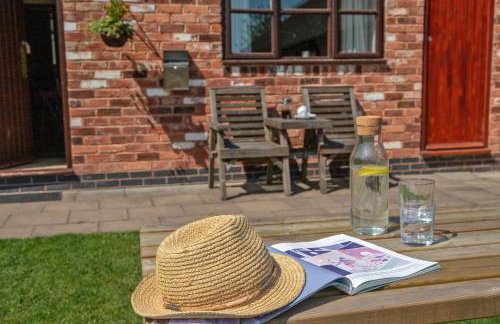 Alpaca Cottage 7mins to Alton Towers - Foto 14