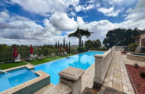 5BR Luxury with KTV, Pool, View, Near Stanford - Foto 9
