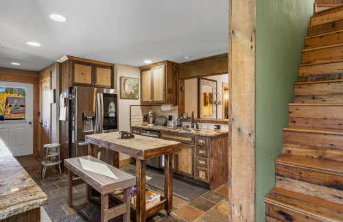 Bunk House Big House 2BR Mountain Views 7 min to Yellowstone - Foto 50