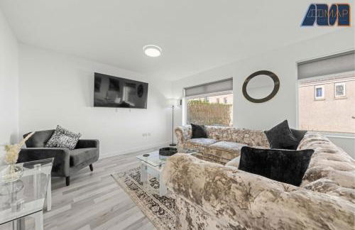 3BR Home in Kilmarnock Sleeps 6 - Foto 1