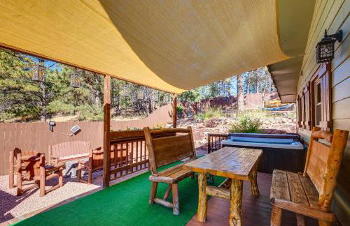 Peaceful Getaway with Private Hot Tub and Mtn Views! - Foto 23