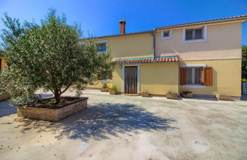 Charming villa Nera with pool and hydromassage near the beach - Foto 72