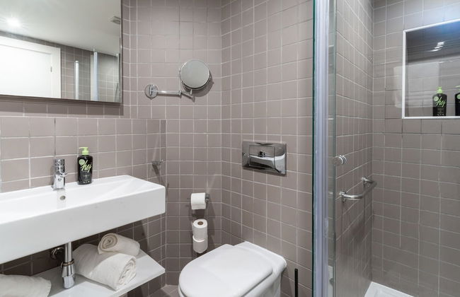 Limehome Barcelona Rector Triadó - Photo 53