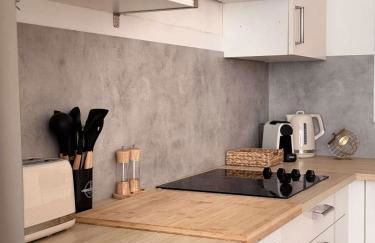 Holidays font mourrier - Foto 12