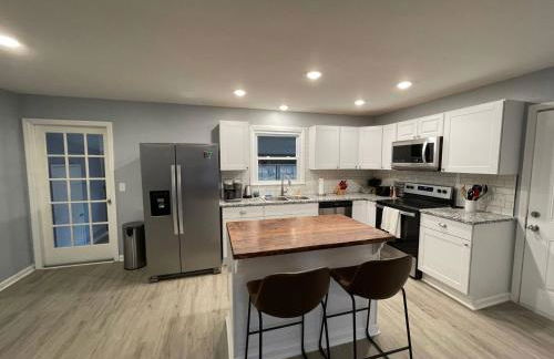 Remodeled Cottage With Sunroom - Foto 5