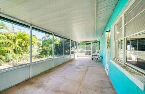 1 Mi to Boat Ramp Bokeelia Home with Screened Patio - Foto 15