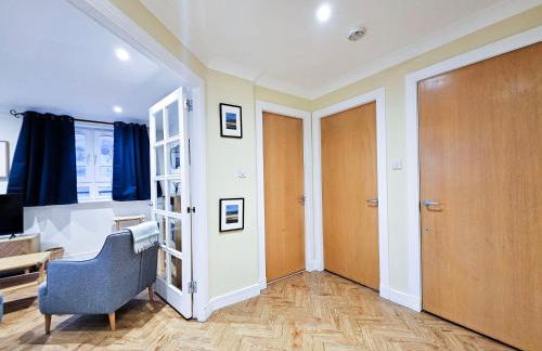 Edinburgh Central 2-bedroom Apartment with Free Parking and Stunning Views - Photo 34