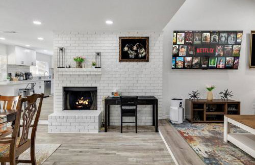 Frisco Getaway Hometel w the Spa and Outdoor Kitchen - Foto 54