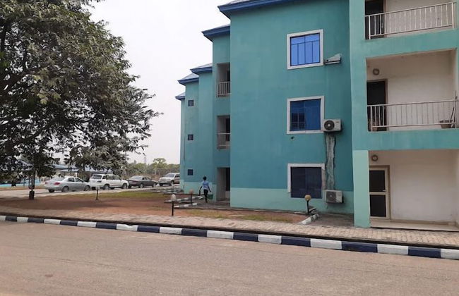 Heroes Luxury Apartments and Suites - Foto 15