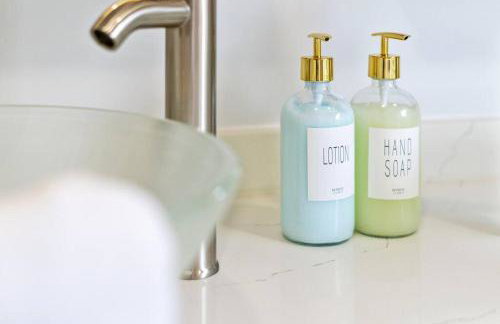 Luxury Living, Walkers Paradise, Hidden Oasis - Foto 49