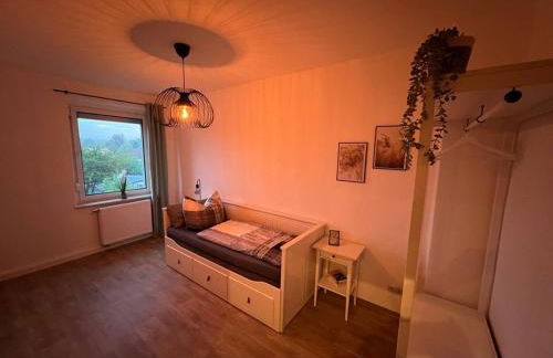 Charming 3-Room Apartment in Hoyerswerda, Lusatian Lake District - Foto 6