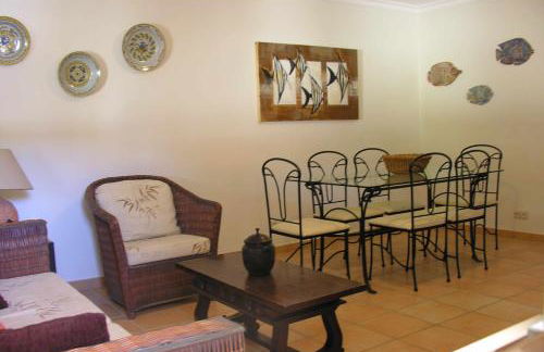 Retur Algarve Beach House - Photo 13