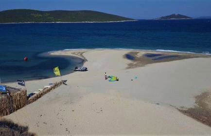 Thea Hotel - Studios & Suites - Photo 33