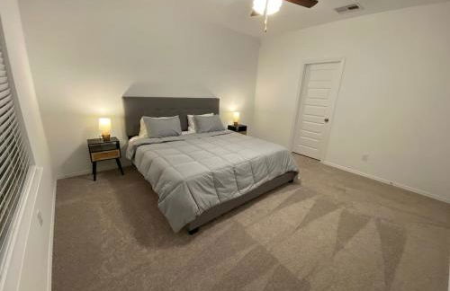 4-BR Cheerful Home Long Term Stay Equipped in Katy - Foto 19