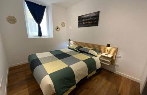 Elegante Bilocale tra Stazione e Centro Storico - Photo 7