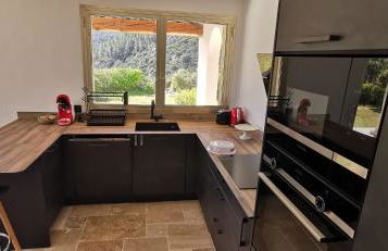 VILLA L'ESTEREL AVEC PISCINE VUE MER -MANDELIEU 06210- 6 Pers - Foto 12