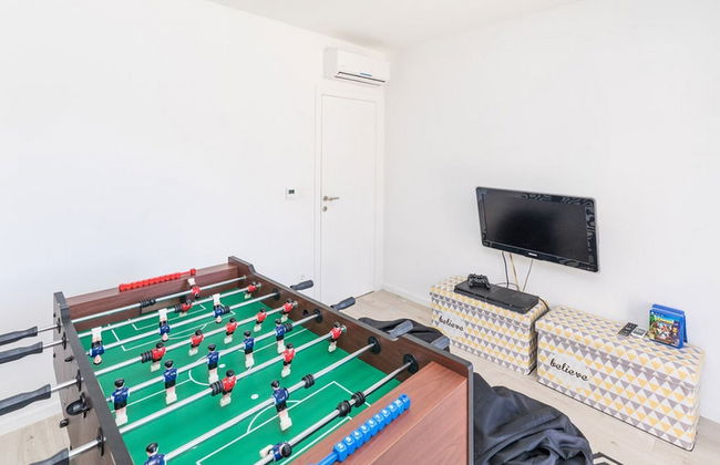 Modern Kastel Villa With Private Pool, Gym, and Large Outdoor Space - Foto 36