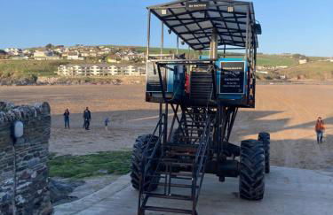 Hollyhocks Holiday Home- 2 bedroomed ground floor apartment sleeps 5 - Foto 42