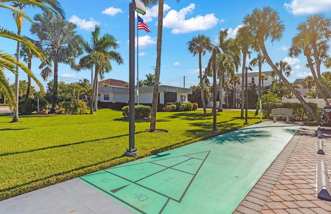 Sunset Fort Myers - Photo 21