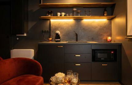 CinemaRoom Auterive Suite cinéma privée Love Room Netflix proche Toulouse - Foto 8