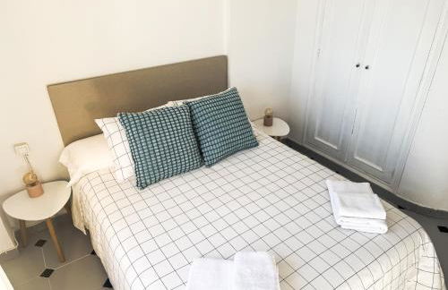 Apartamento segunda línea piscina frente al mar - Foto 3