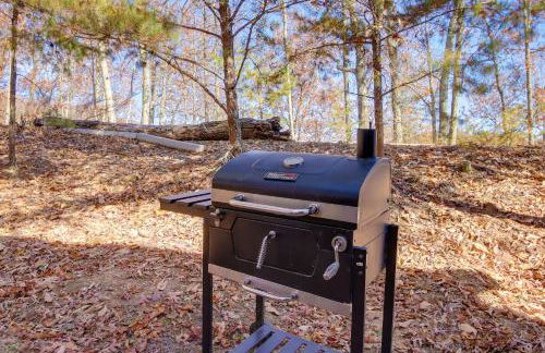 Modern-Rustic Love Cabin in Cosby Deck and Grill - Foto 23