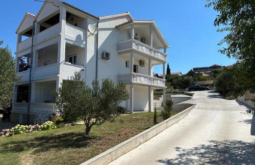 Apartmani Ljubica, Murter - Photo 4