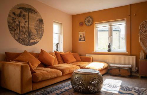 Peak District Home from Home! - Photo 1