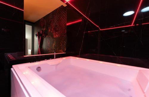 Nuit D'or - Royale Room - Photo 15