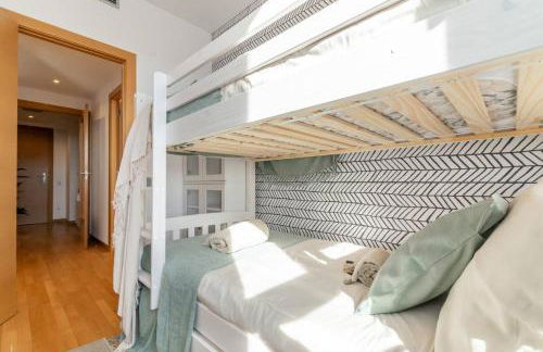 Penthouse with Private Terrace & Pool Access - Foto 34