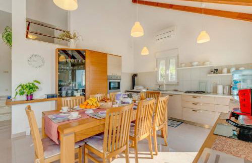 Rustic Villa Florice with a pool - Photo 20