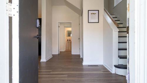 Spacious Tower Grove 3BR Home ABODEbucks - Foto 2