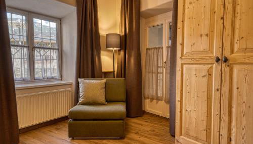 Großzügig und Charmant im Dorf - Foto 4