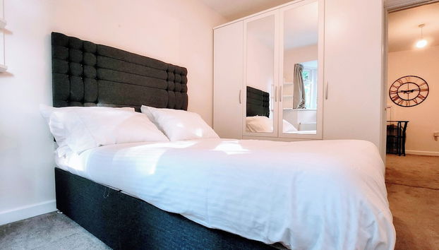 Camberley - 1-bed Annex - Sleeps 2 - Garden - Foto 2, Habitación