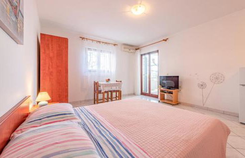 Stunning Apartment In Kustici With House Sea View - Foto 15