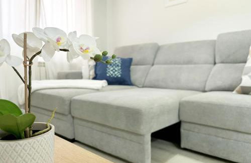 Rastro, Plaza Mayor and Madrid Río - Photo 35