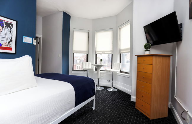 Maverick Suites at 400 Columbus Ave - Foto 69