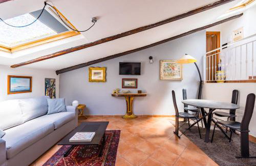 Alessios House by NapoliApartments - Photo 12
