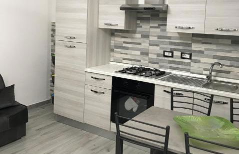 Nel borgo di Capri Leone - Foto 8