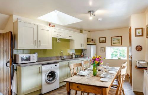 2 Bed in Chagford 89119 - Photo 10