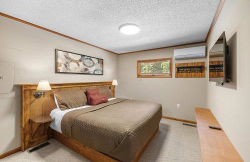 Cool Goose Landing – Lakefront • Game Room • Large Deck • Private Dock ➠ 61 - Foto 43