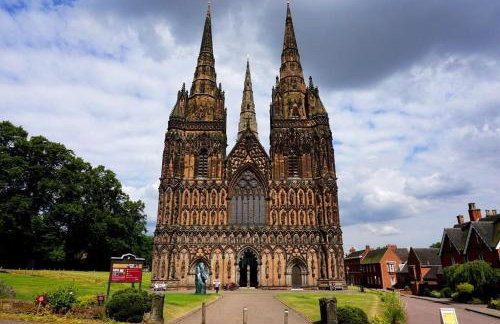 Rudge House - Photo 11