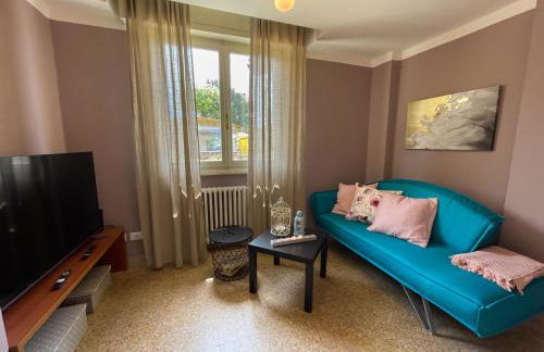 Glicine Appartamento in Villa a Tirrenia, eleganza e comfort a pochi passi dal mare - Foto 14