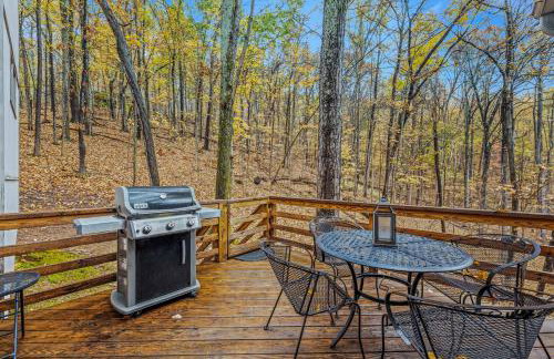 Black Forest - Wifi, Pet Friendly, Grill, Deck, Screen Porch, Family Friendly, Fireplace, Pool Access, Hiking - Foto 19