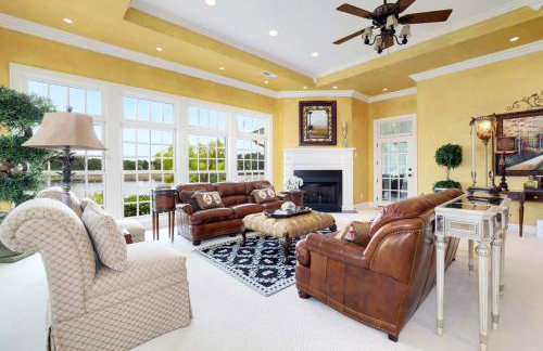 Shoreline Serenity-Direct Lake Access - Foto 17