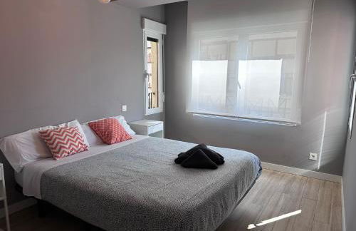 AtuaireHome En pleno centro a orillas del Río Arlanzón Burgos - Foto 3