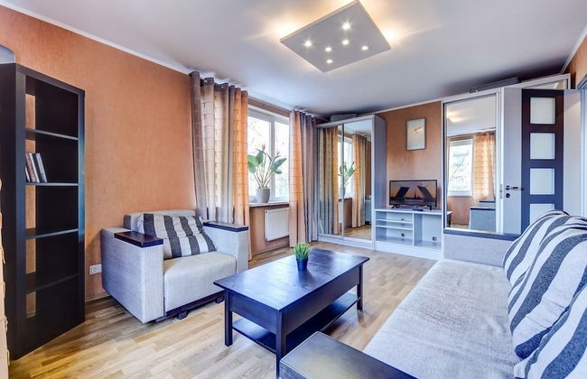 AG Apartment Bolshevikov 5 - Foto 1