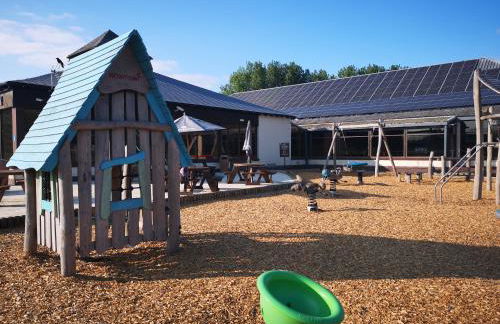 Lake Escape - Hoburne Cotswolds - Foto 23